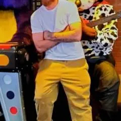 The Beauty & Her Beast photo on Jungo Live