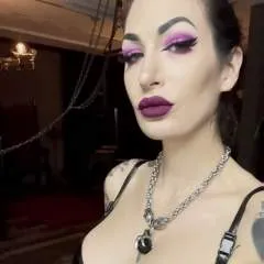 Mistessdevotee photo on Jungo Live