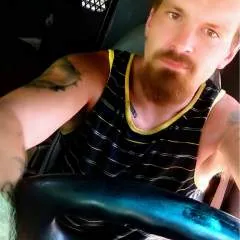 2forhimplz photo on Jungo Live