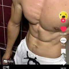 Daniel photo on Jungo Live