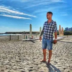 Andrei photo on Jungo Live