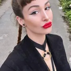 Mistress photo on Jungo Live