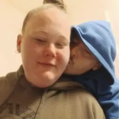 Naughtyfreaky photo on Jungo Live