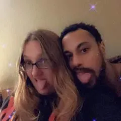 Britt Rell photo on Jungo Live