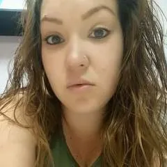 Claire photo on Jungo Live