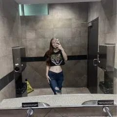 Lexi photo on Jungo Live