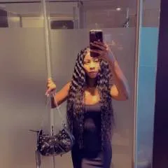 Bella photo on Jungo Live