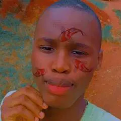 Emmy 🥰🙃 photo on Jungo Live