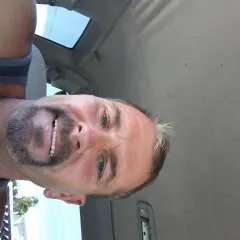 Johnny photo on Jungo Live