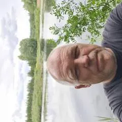 Spielzeug photo on Jungo Live