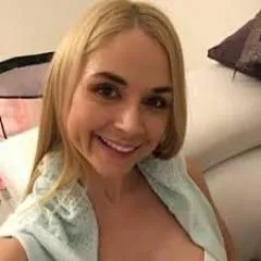 Mary.... photo on Jungo Live