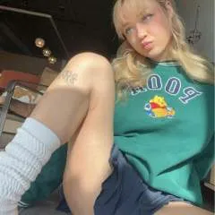 Lyndia photo on Jungo Live