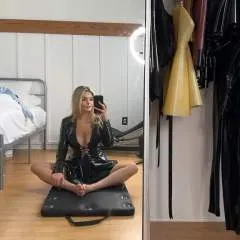 Mistress-dashabond photo on Jungo Live