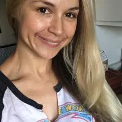 Angelina photo on Jungo Live