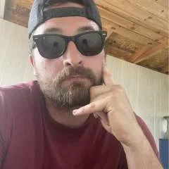 Wellendowed4 photo on Jungo Live