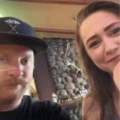 H&b photo on Jungo Live