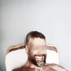 Handsome_it photo on Jungo Live