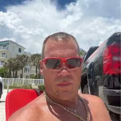 Travelerpitts photo on Jungo Live