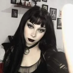 Jennifer photo on Jungo Live