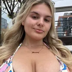 Goddesslikly photo on Jungo Live