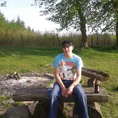 Pawełek photo on Jungo Live