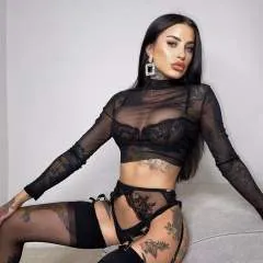 Mistress Hush photo on Jungo Live