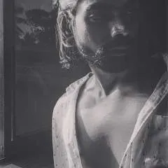 Rie photo on Jungo Live