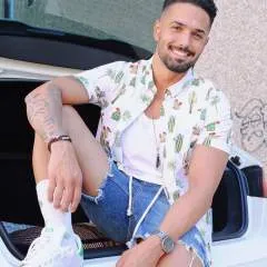 Styles photo on Jungo Live