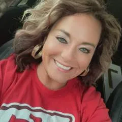 Greta Plays photo on Jungo Live