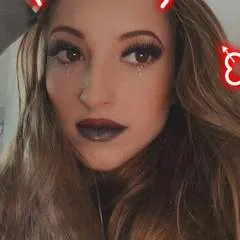 Find-goddesschloe photo on Jungo Live