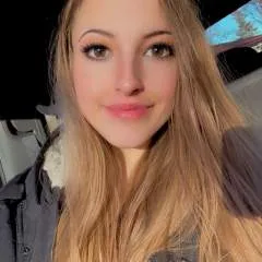 Find-goddesschloe photo on Jungo Live