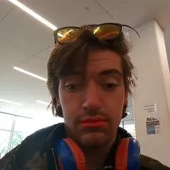 Cameryn Riskus photo on Jungo Live