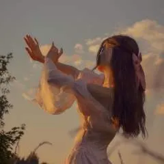 And photo on Jungo Live