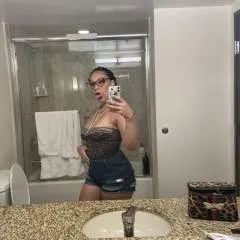 Crownbabe photo on Jungo Live