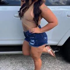 Kerrie Ella photo on Jungo Live