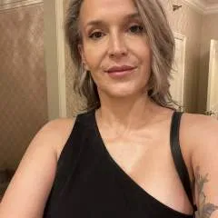 Discreetmistressjane photo on Jungo Live