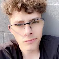 Brayden Pitts23 photo on Jungo Live