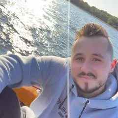 Bluesideup photo on Jungo Live