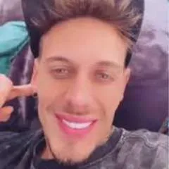 Christopher photo on Jungo Live