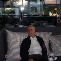 Analist photo on Jungo Live