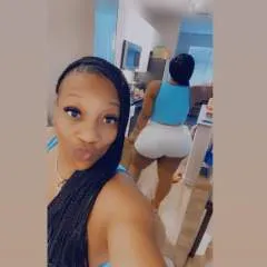 Evelyn Gold photo on Jungo Live