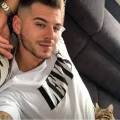 Junny Ford photo on Jungo Live