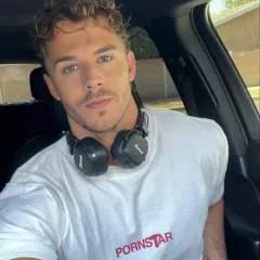 Junny Ford photo on Jungo Live