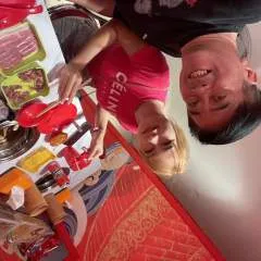 Vic&earn photo on Jungo Live