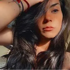 Lucia Andrew photo on Jungo Live