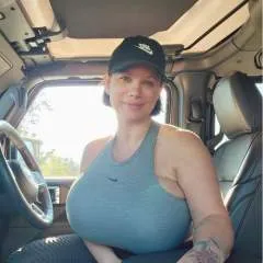 Ellen photo on Jungo Live