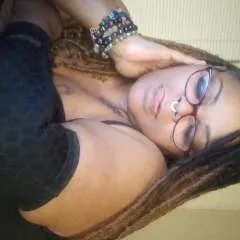 Candienah photo on Jungo Live