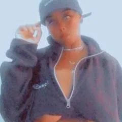 Romielove25 photo on Jungo Live