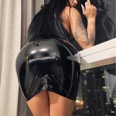 Mistressolivia photo on Jungo Live