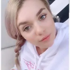 Gabbie photo on Jungo Live